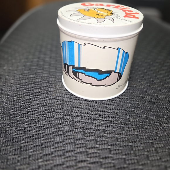 Garfield  1978 Old Tin Can - Picture 4 of 7